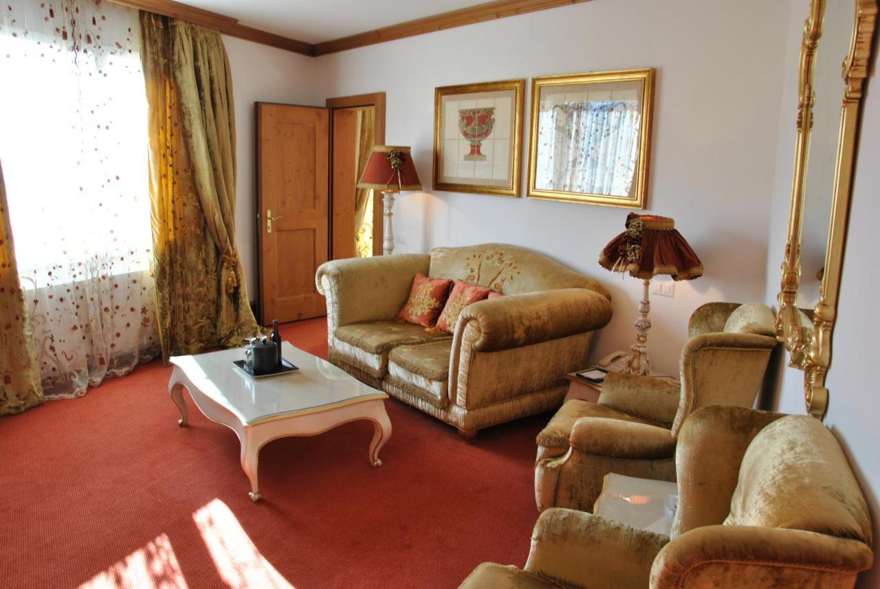 Hotel Grand Du Golf & Palace 5*